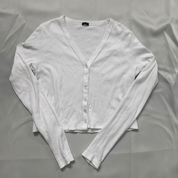 Brandy Melville Tops - Brandy Melville Veronica button up top